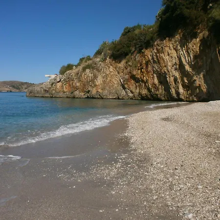 Daire Odhisea Restaurant